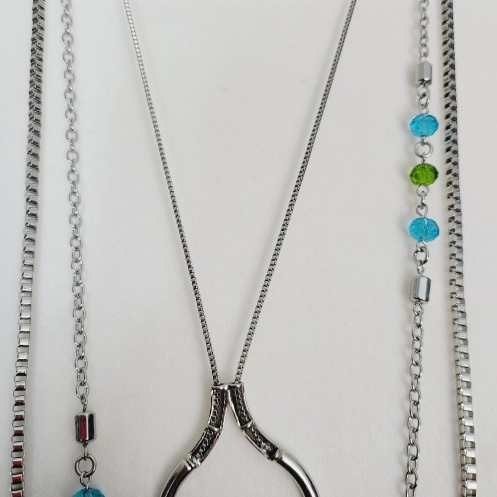 Silver Tone Triple Strand Charm Necklace 24"-39" Blue Green Beads - Picture 4 of 6